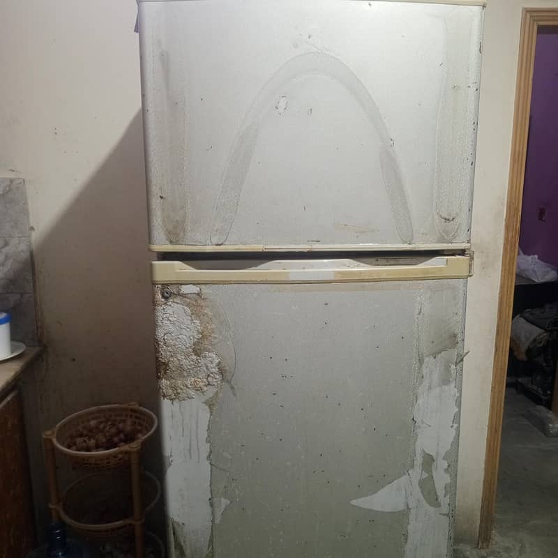 fridge dawlance 0