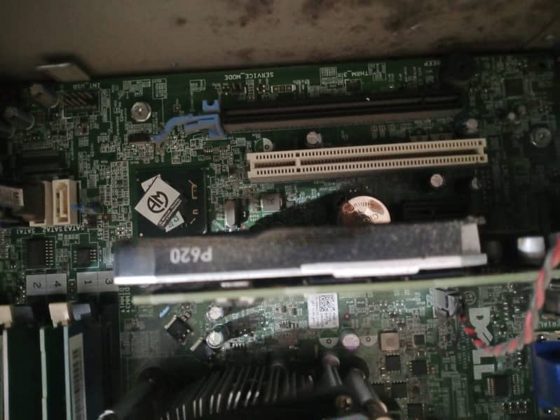 Nvidia Quadro P620 2