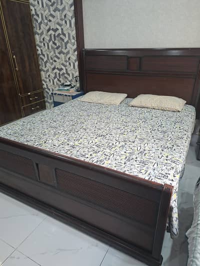 Bed tv console side table used in 35000
