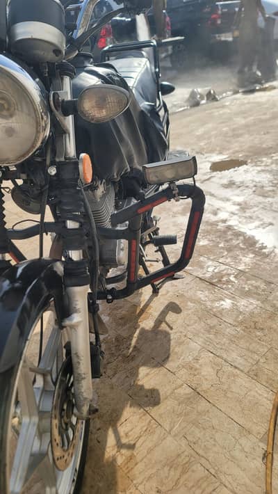 Suzuki GS 150 SE