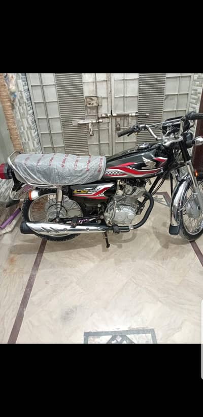HONDA CG 124 2024