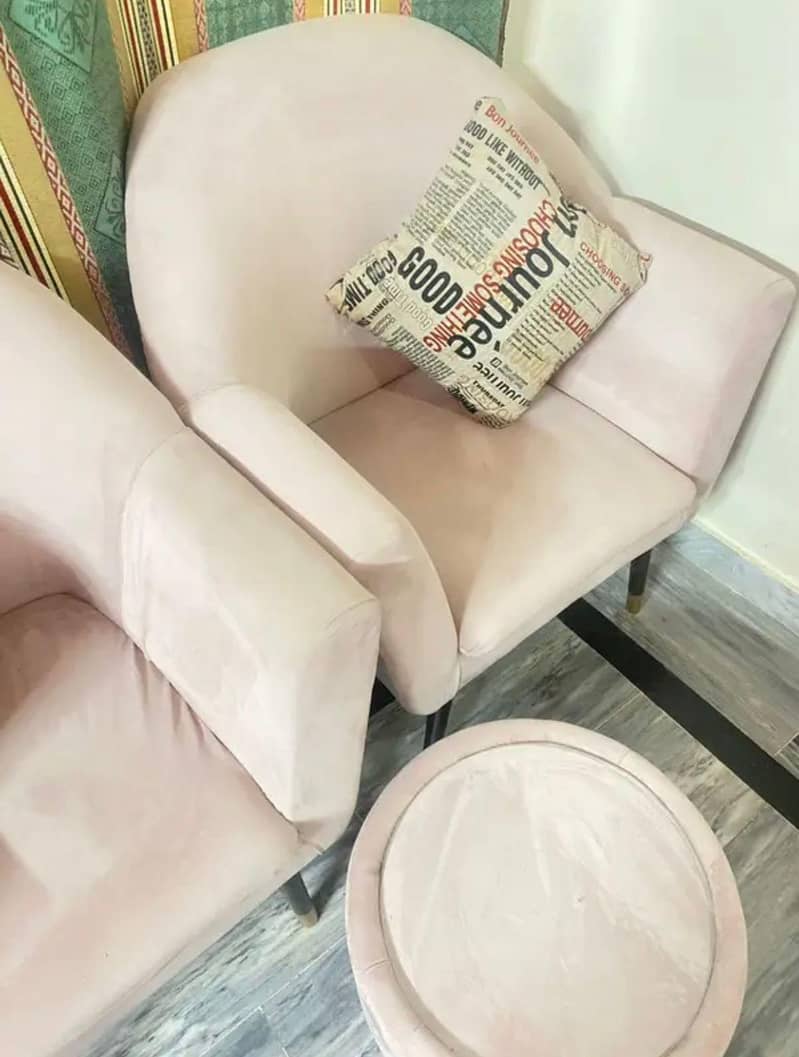 Sofa × 2 with round table 3