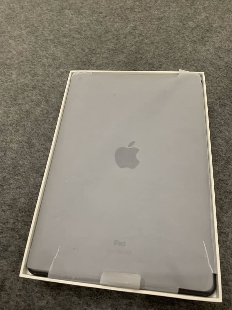 IPAD 9 GENERATION  64GB 0