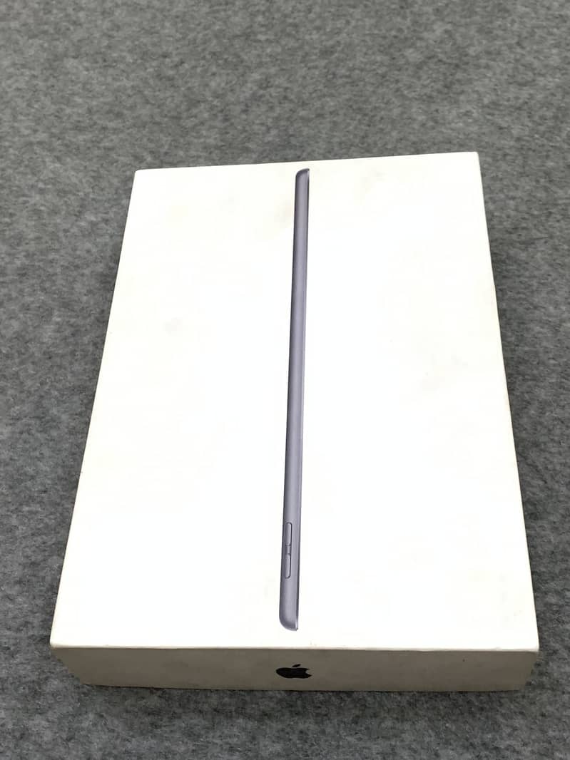 IPAD 9 GENERATION  64GB 3