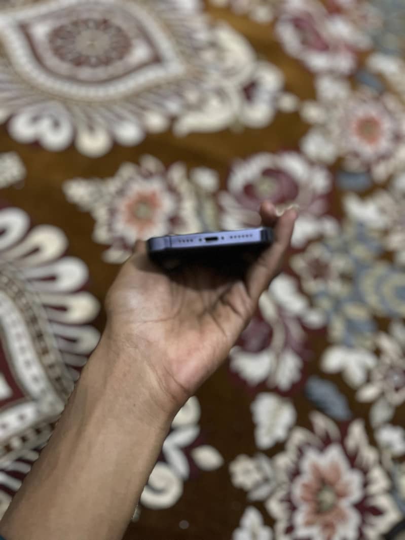 iphone 14pro max 2