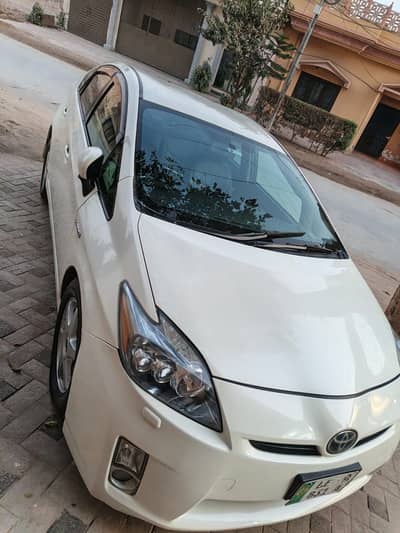 Toyota Prius G Touring Selection Leather Package