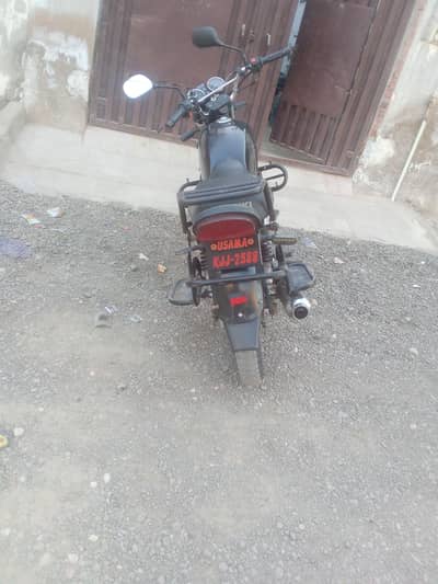 Suzuki GS 150