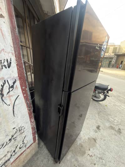 Fridge