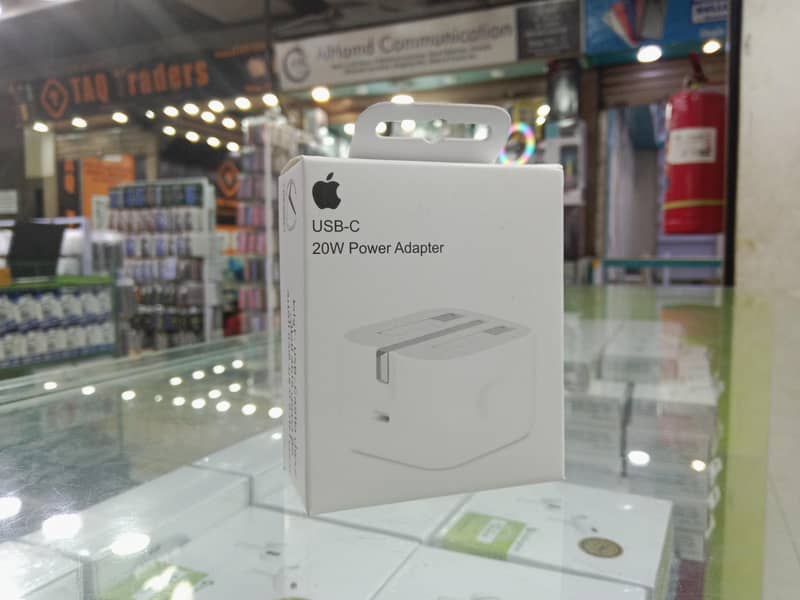 iphone adoptet 0