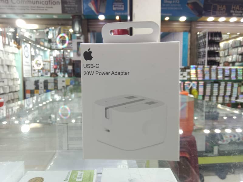 iphone adoptet 1