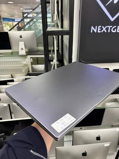 Acer Swift Go 16 Ultra 9 32GB RAM 1TB SSD Laptop