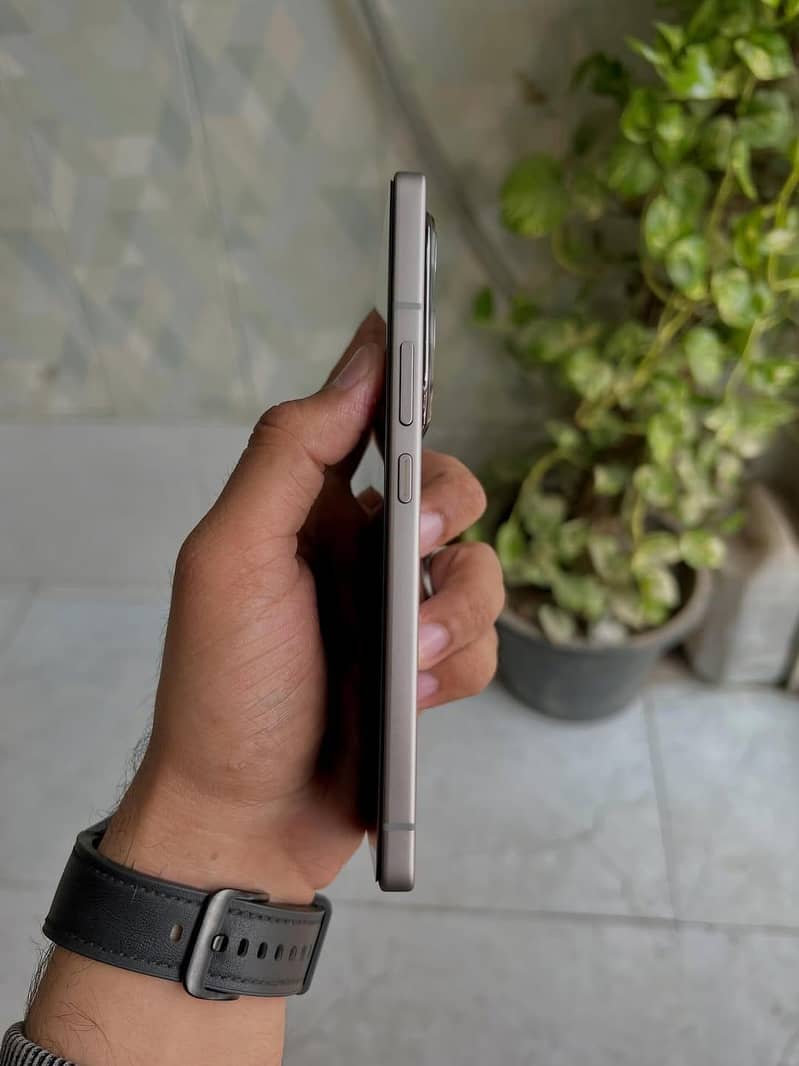 Infinix Note 50 (256GB) – Excellent Condition 2