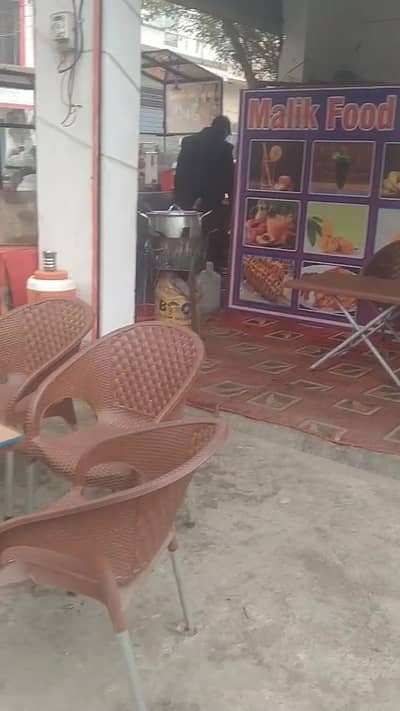 Restaurant Ka Mukammal Saman Farokht | Tables, Chairs, Kitchen Equipm