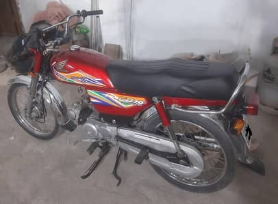 Honda 70 bike