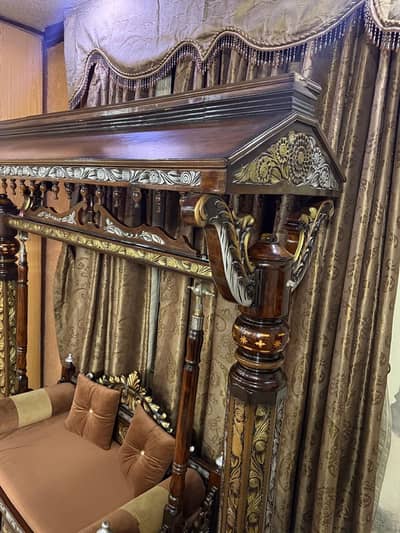 Jhula solid wood