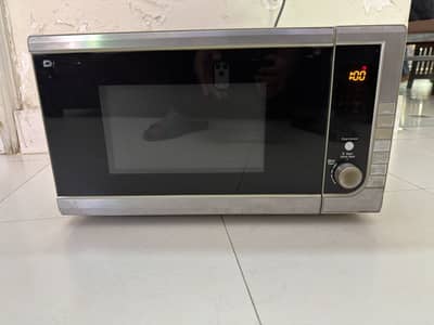 Dawlance Microwave
