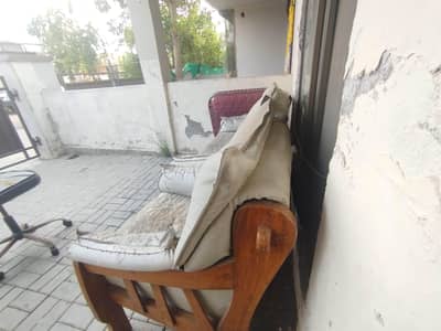 Wooden Sofa Set / Outdoor Sofa Chairs - Solid Wood Frame