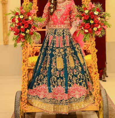 mehndi lehnga choli