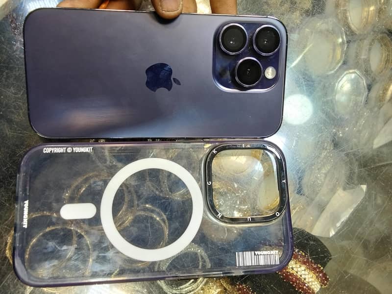 14 pro 4