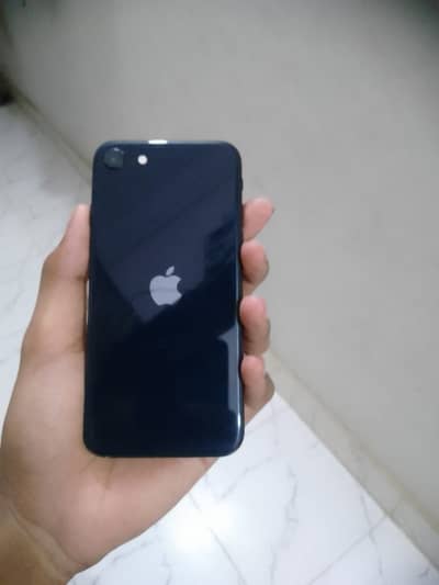 Apple iPhone SE