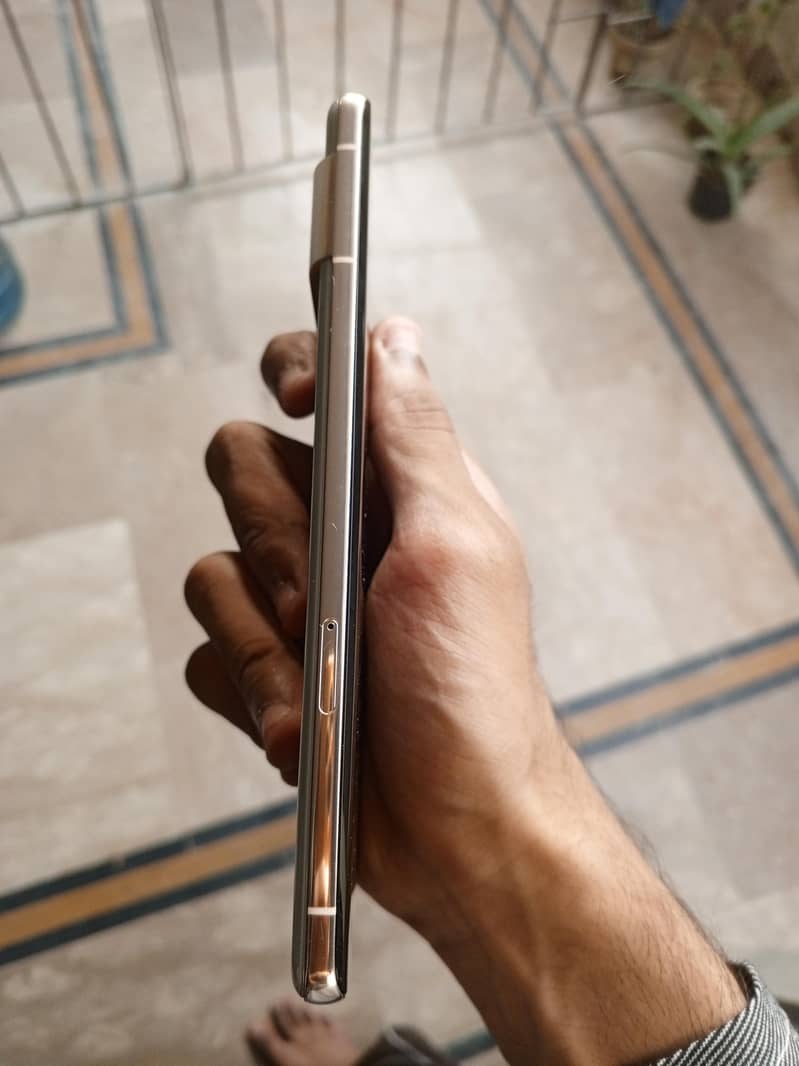 Google Pixel 7 Pro 4