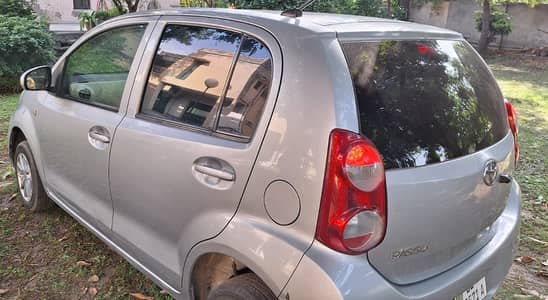 Toyota Passo X 2013