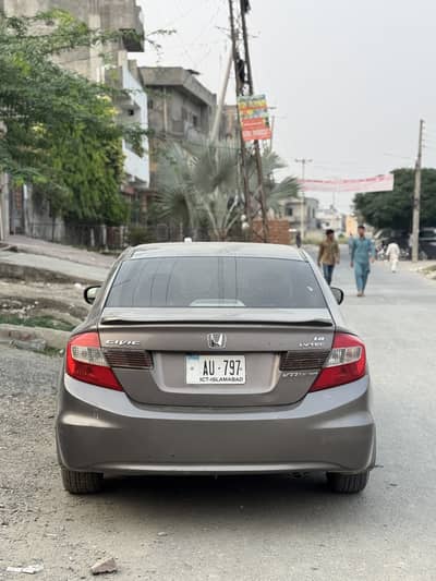 Honda civic 2013 Manual Sunroof Urgent sale 03167783332