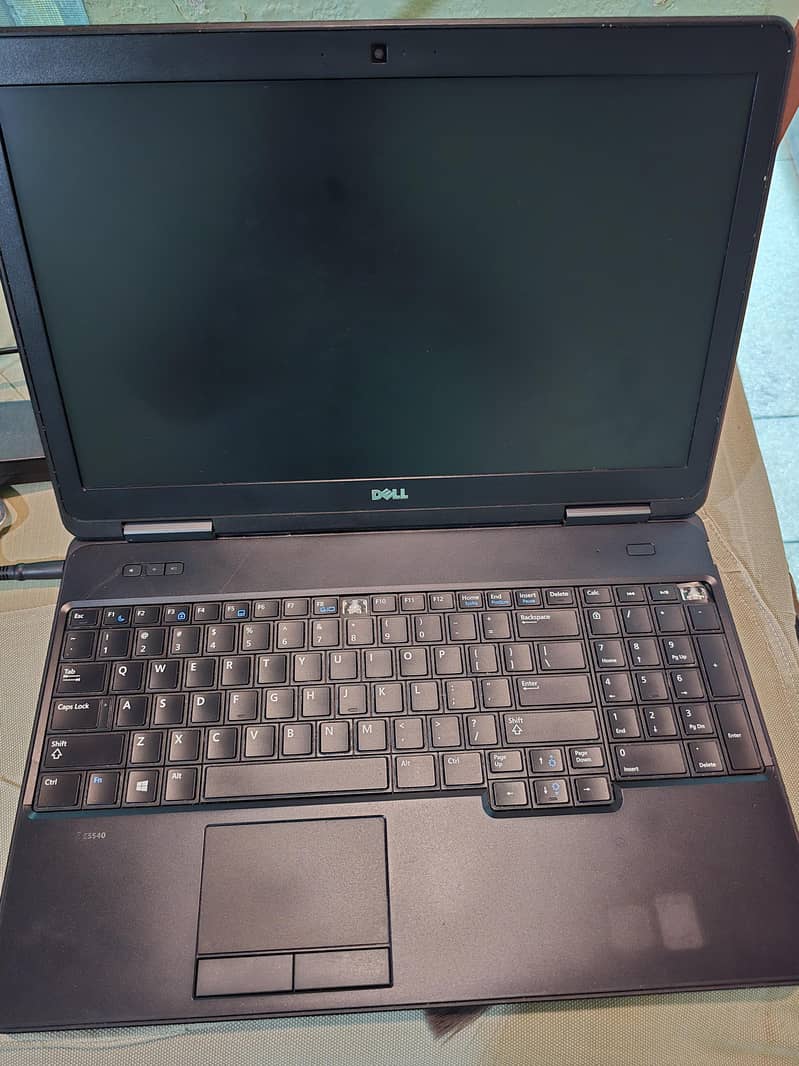 DELL Latitude E5540 13