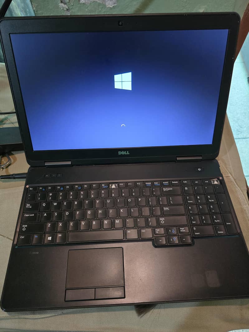 DELL Latitude E5540 14