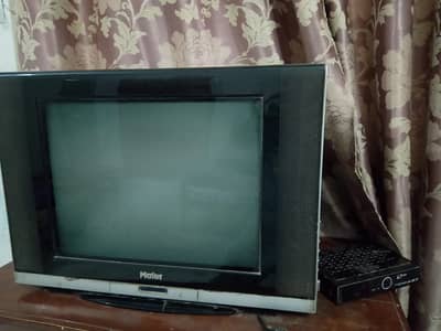 TV GOOD CONDITION FOR SALE