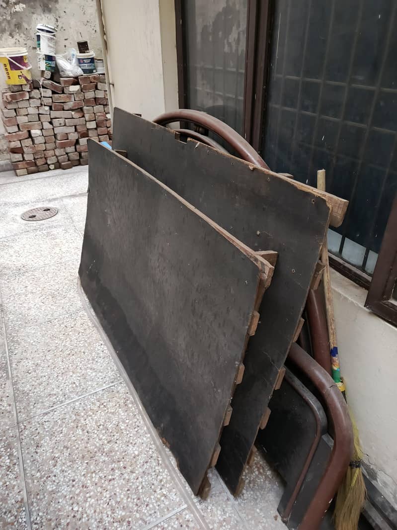 Bed with Side tables 2
