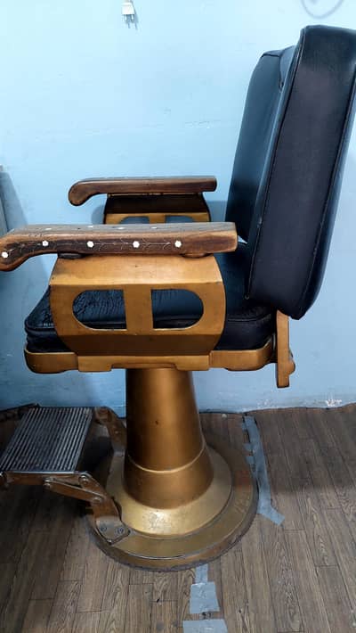 salon chair