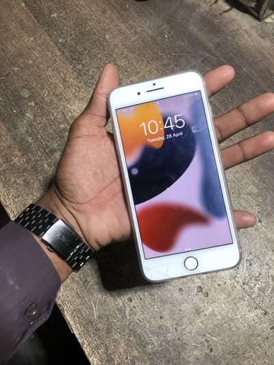 iphone 7plus 32gb official for sale 03286478503