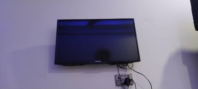 Nobel 32' LED +  X96Q Pro TV box