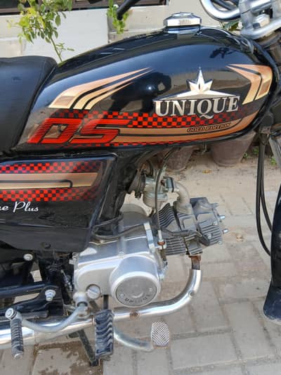 new bike only 2100 km use best condition