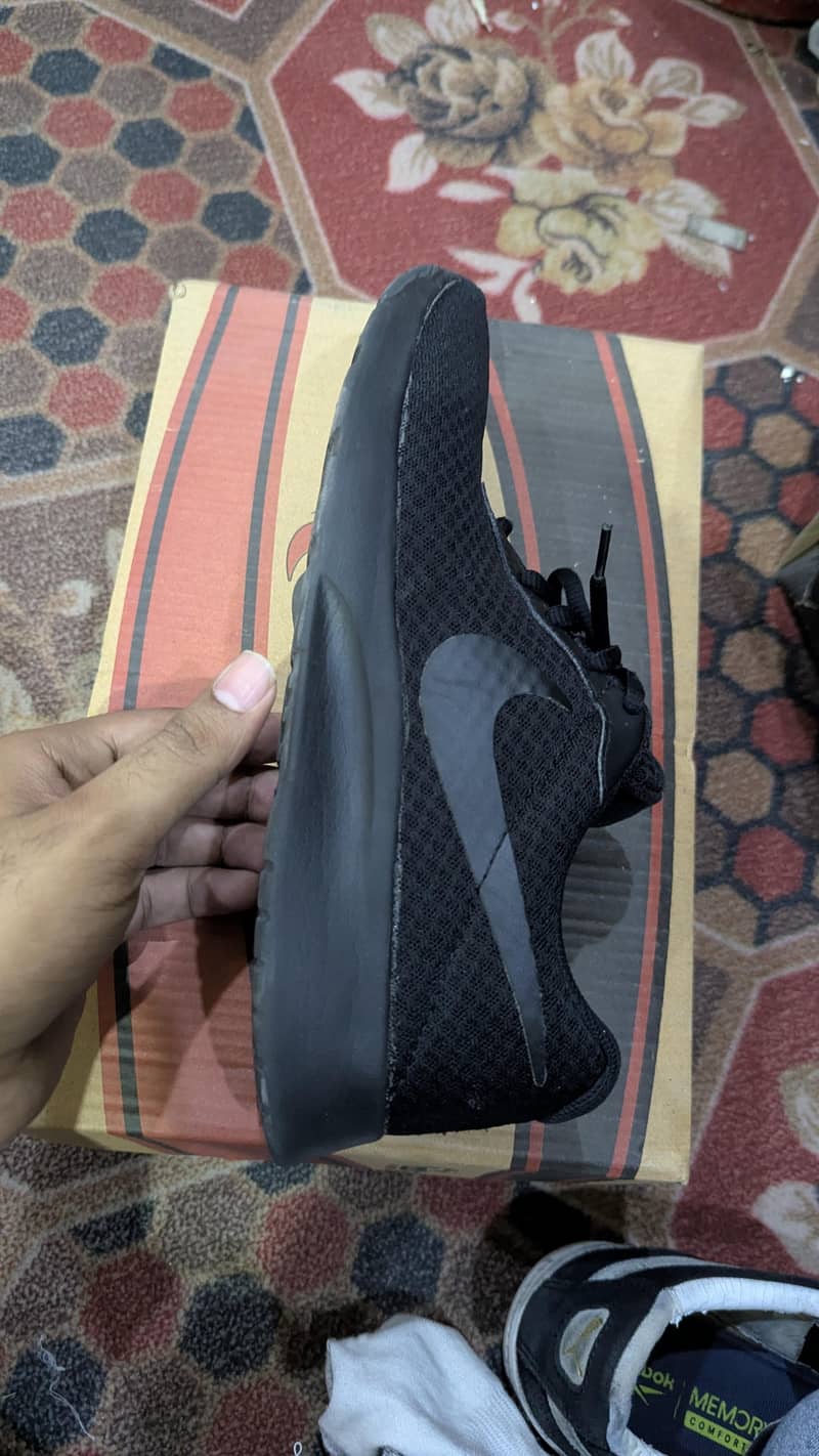 Nike tunjun 1