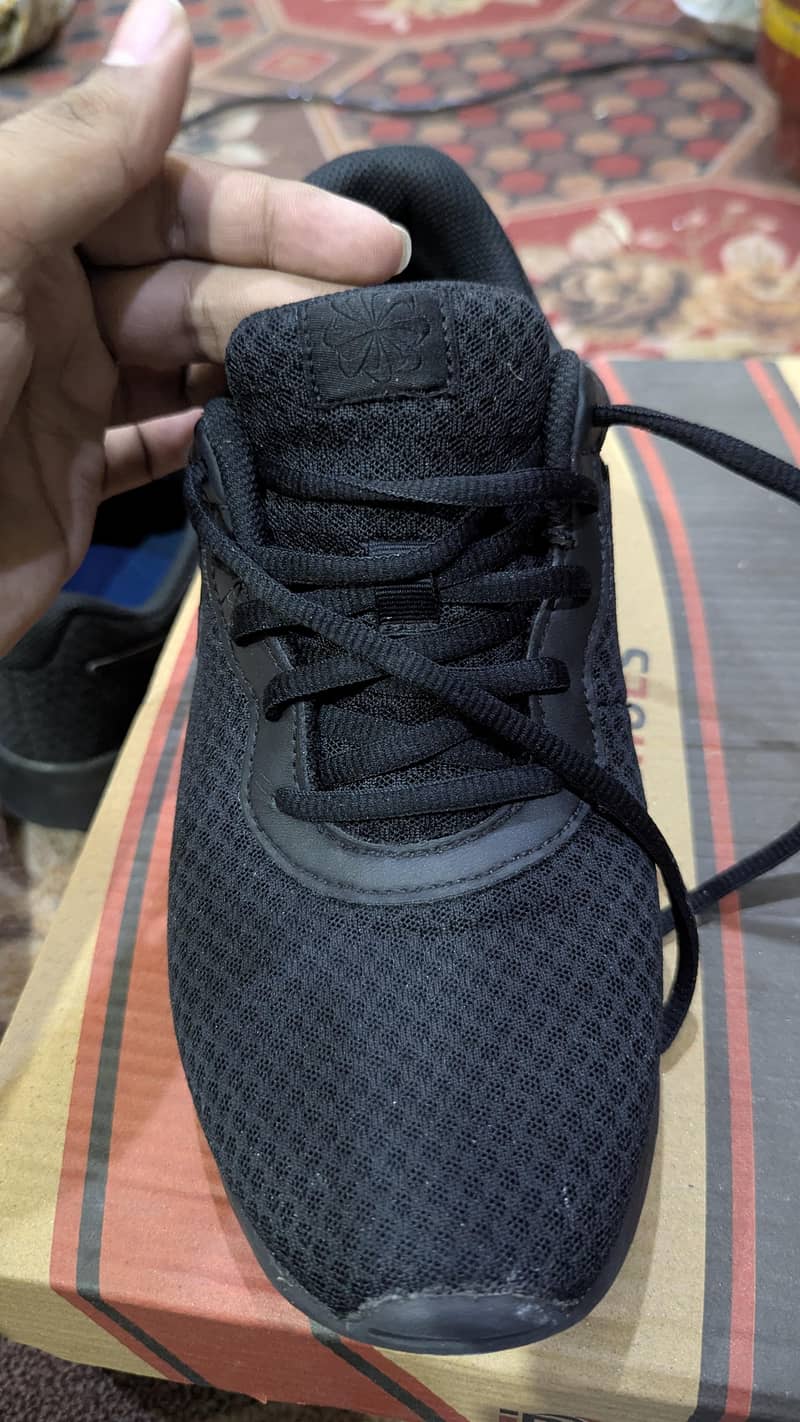 Nike tunjun 6