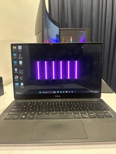 Dell XPS 13 9300 (i5 10th Gen) Fhd+ touchscreen