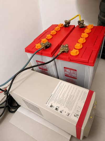 Osaka UPS + 2 Batteries for Sale