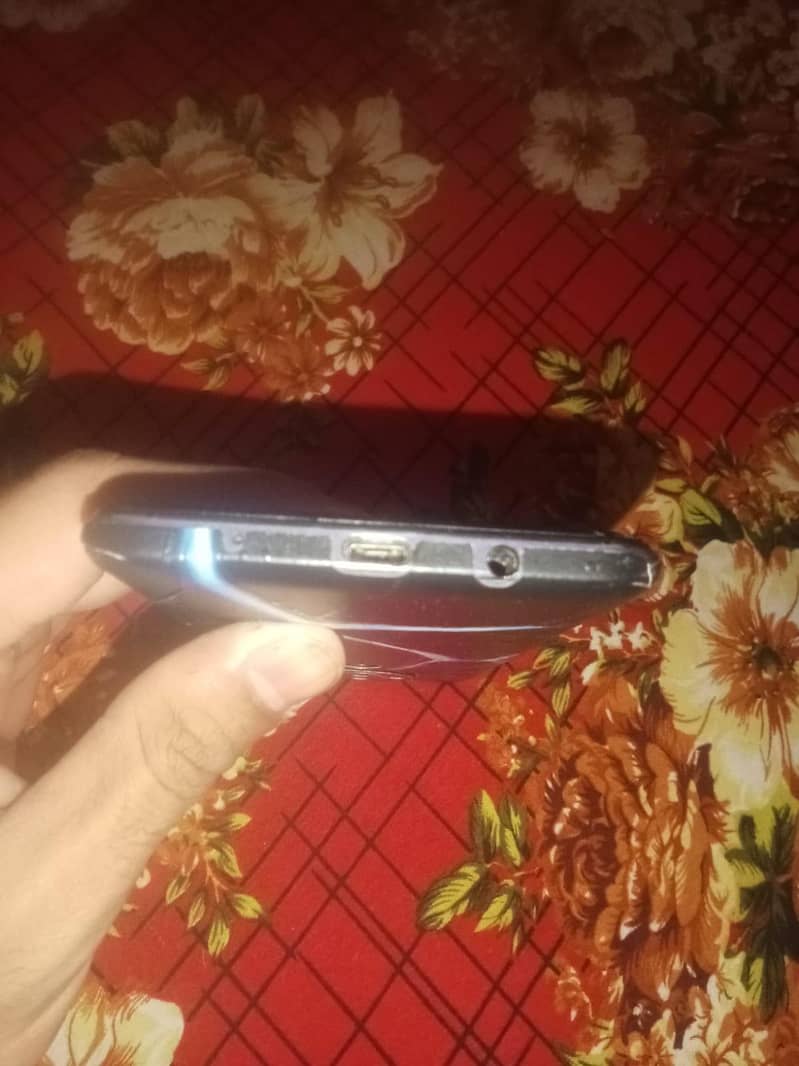 Teckno 2