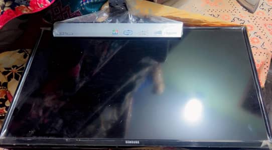 LCD | Samsung LCD | LCD For Sale | Samsung LCD For Sale Series 4