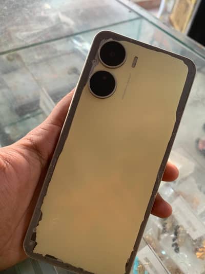 VIVO Y16