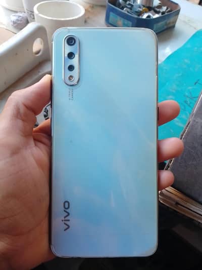 vivo s1