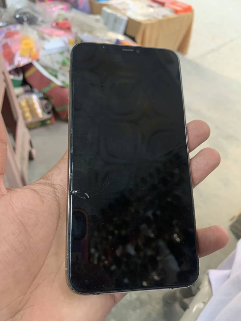 Iphone 11 pro max 1
