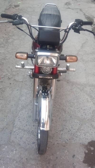 Honda CD 70 23 model aha koi km ni aha aha