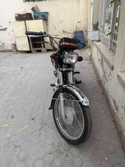 Honda 125 2025 model in good condition for sale