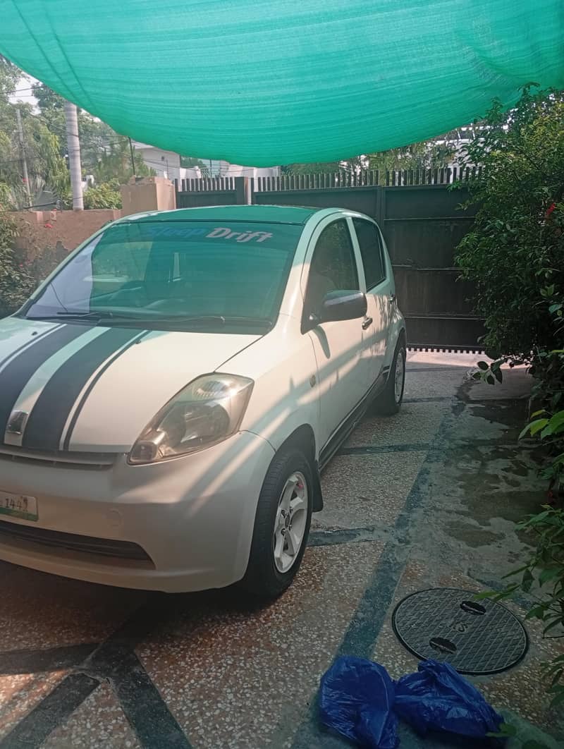 spacious car 1