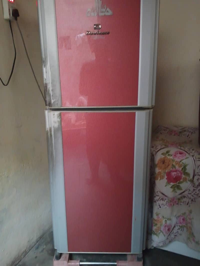 Dawlance fridge 0