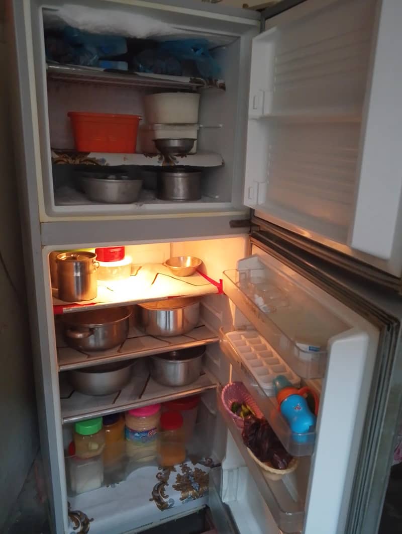 Dawlance fridge 1