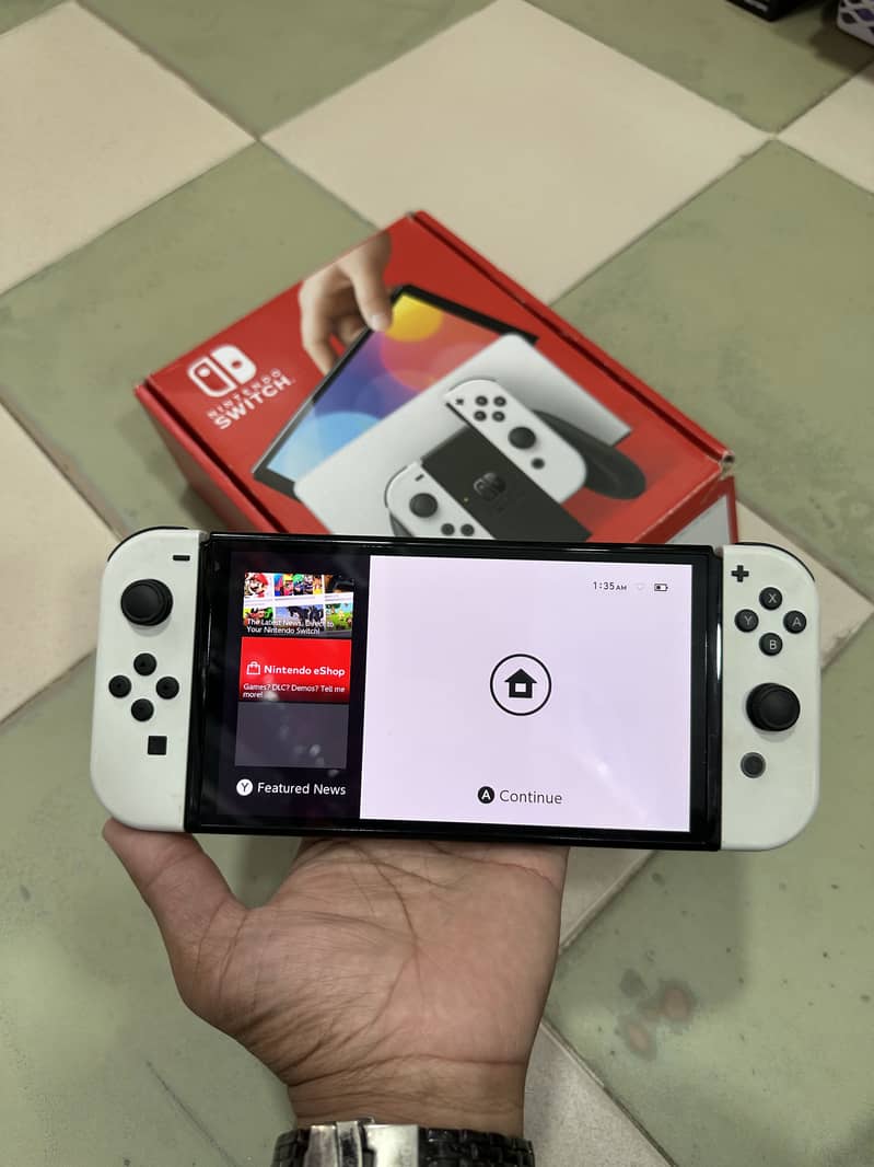 Nintendo Switch OLED 4